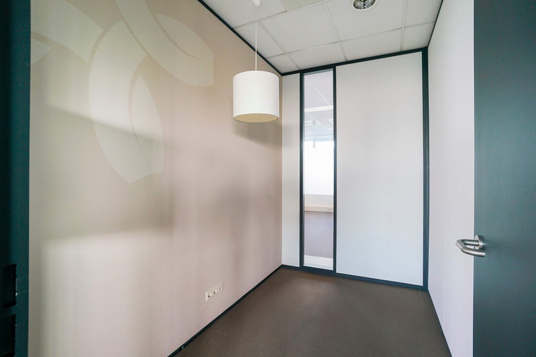 KantoorruimteaanFlemingweg 14<br/> inAlphen aan den Rijn KantoorruimteaanFlemingweg 14<br/> inAlphen aan den Rijn