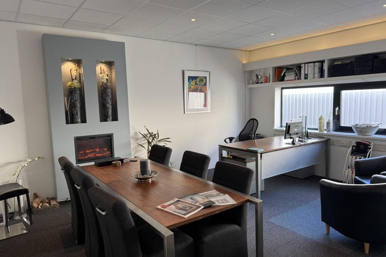 BedrijfsruimteaanSextantstraat 53<br/> inCapelle aan den IJssel