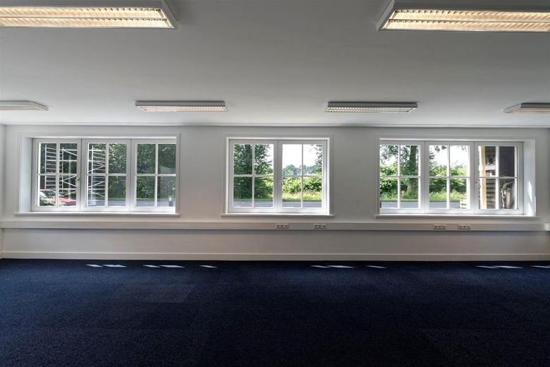 KantoorruimteaanIndustrieweg 10<br/> inMiddenmeer KantoorruimteaanIndustrieweg 10<br/> inMiddenmeer