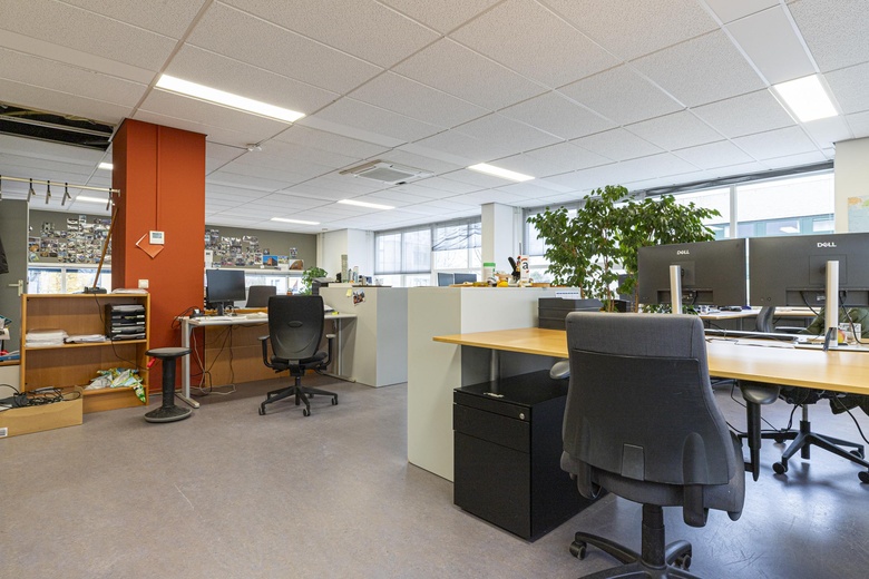 KantoorruimteaanHenry Dunantweg 4<br/> inAlphen aan den Rijn