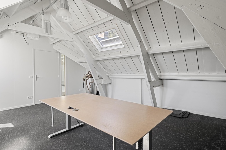 KantoorruimteaanArnhemsestraatweg 8<br/> inVelp