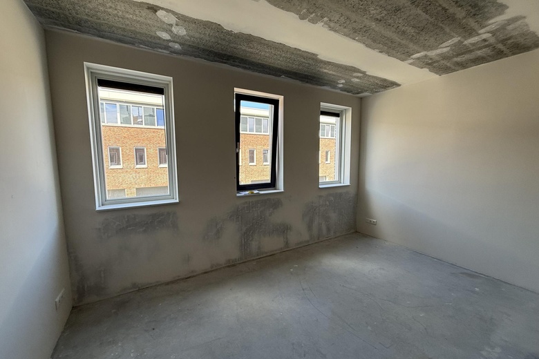 BedrijfsruimteaanNijverheidslaan 8 L<br/> inWeesp BedrijfsruimteaanNijverheidslaan 8 L<br/> inWeesp