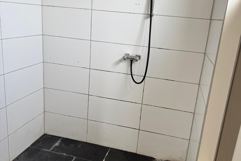 BedrijfsruimteaanNieuw-Amsterdamseweg 48<br/> inSchoonebeek