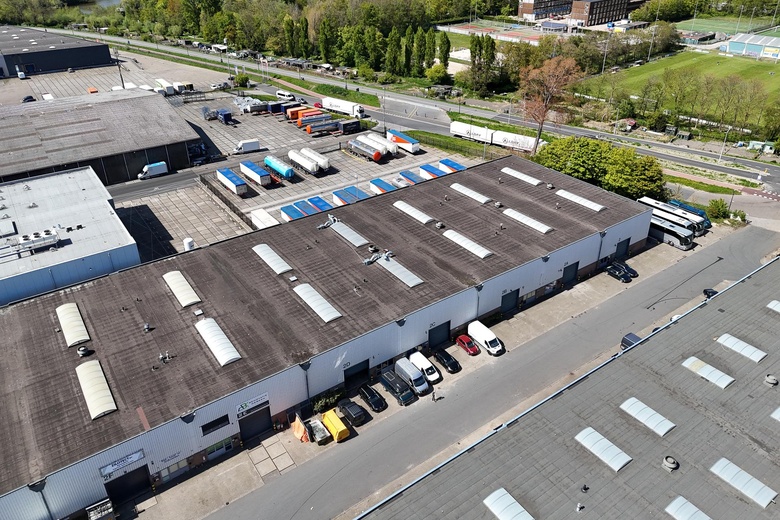 BedrijfsruimteaanSluispolderweg 2 A<br/> inZaandam