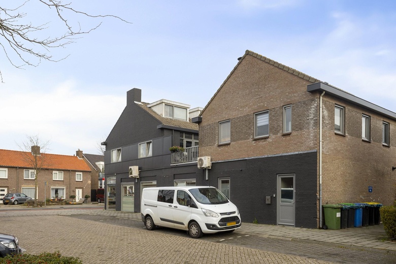 WinkelruimteaanBurgemeester van Houtplein 45<br/> inVlijmen