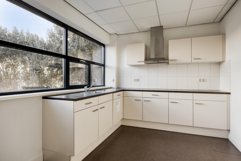 KantoorruimteaanVan Coulsterweg 11<br/> inAlblasserdam