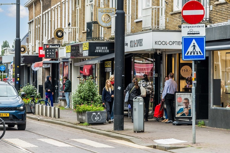 WinkelruimteaanBergse Dorpsstraat 74<br/> inRotterdam