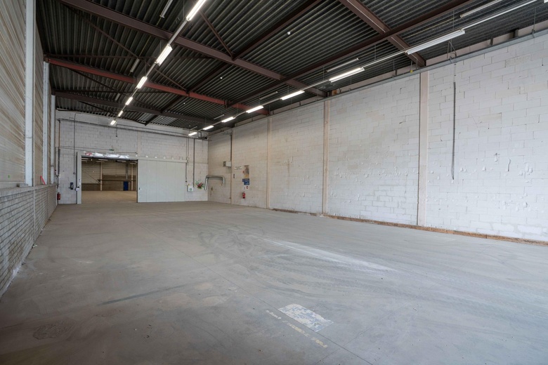 BedrijfsruimteaanDr. Nolenslaan 111<br/> inSittard