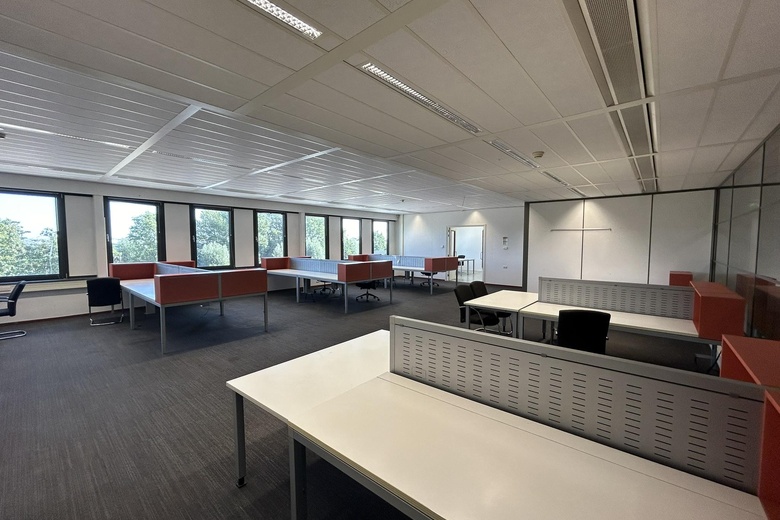 KantoorruimteaanVenus 116<br/> inHonselersdijk