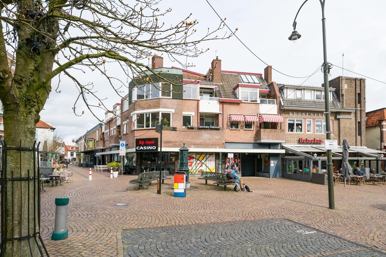 WinkelruimteaanMarkthoek 103<br/> inWinterswijk WinkelruimteaanMarkthoek 103<br/> inWinterswijk