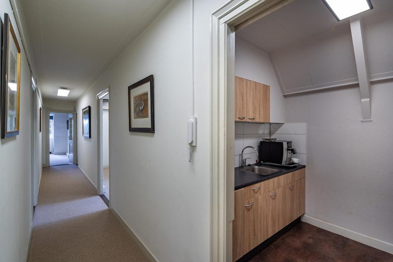 KantoorruimteaanHuizerstraatweg 111<br/> inNaarden KantoorruimteaanHuizerstraatweg 111<br/> inNaarden