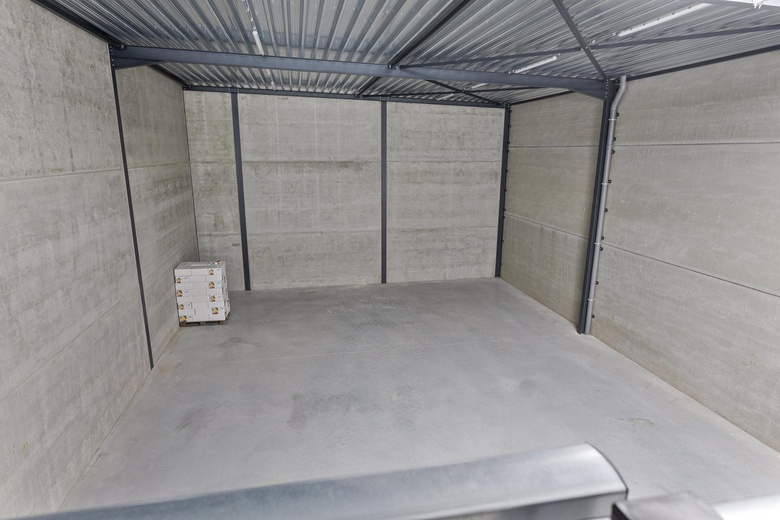 BedrijfsruimteaanMarconiweg 22<br/> inTholen BedrijfsruimteaanMarconiweg 22<br/> inTholen