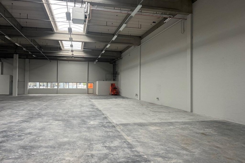 BedrijfsruimteaanAluminiumstraat 25<br/> inRotterdam