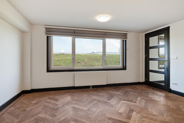 BedrijfsruimteaanPoortland 210<br/> inAmsterdam BedrijfsruimteaanPoortland 210<br/> inAmsterdam