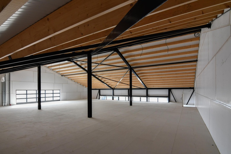 BedrijfsruimteaanWestknollendam 77 A<br/> inWestknollendam