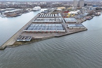 Bekijk foto 2 van eenheid 1 aan de Galileïstraat 40 in Rotterdam