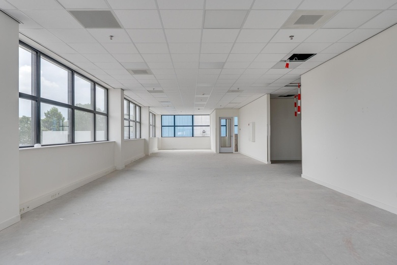 BedrijfsruimteaanIndustrieweg 55<br/> inWaalwijk BedrijfsruimteaanIndustrieweg 55<br/> inWaalwijk