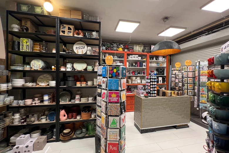 WinkelruimteaanBurgemeester Winklerplein 20<br/> inSliedrecht