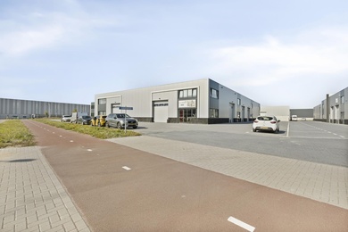 Bekijk foto 2 van Marconiweg 30