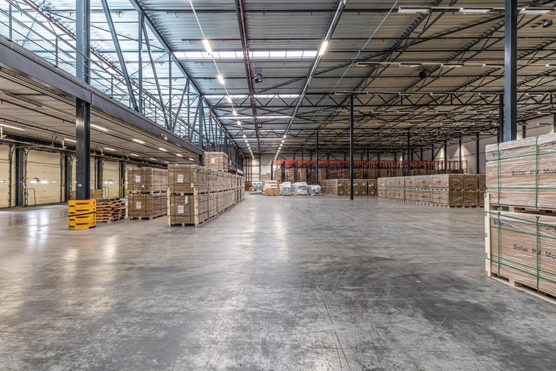 BedrijfsruimteaanShannonweg 82<br/> inBotlek Rotterdam