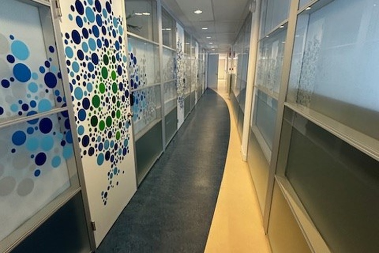 KantoorruimteaanBurgemeester Van Lierplein 1 3<br/> inVlaardingen KantoorruimteaanBurgemeester Van Lierplein 1 3<br/> inVlaardingen