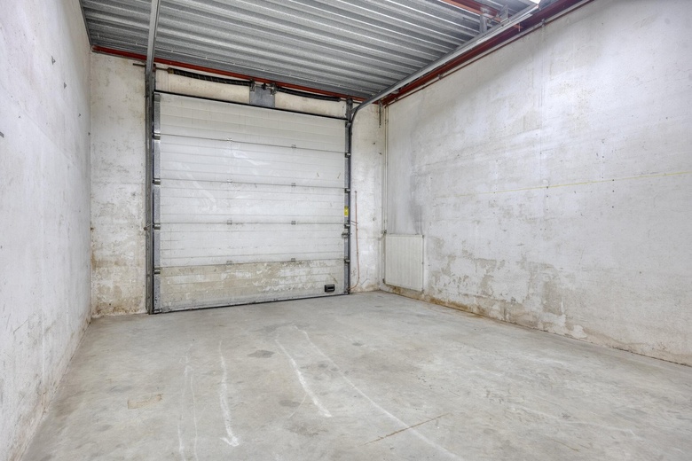 BedrijfsruimteaanLage Weide 25<br/> inWarnsveld BedrijfsruimteaanLage Weide 25<br/> inWarnsveld