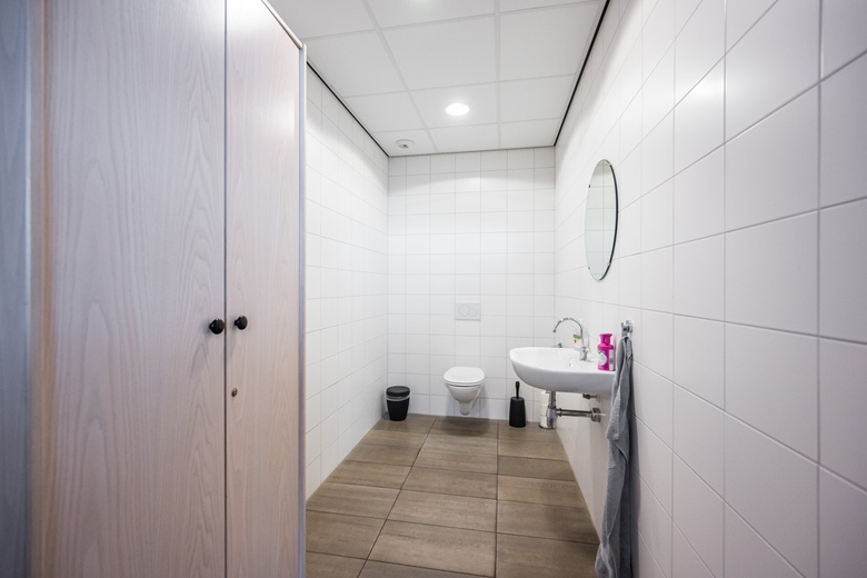 BedrijfsruimteaanDe Hofjes 44<br/> inMiddelharnis BedrijfsruimteaanDe Hofjes 44<br/> inMiddelharnis