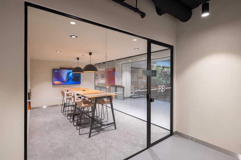 KantoorruimteaanAert van Nesstraat 45<br/> inRotterdam