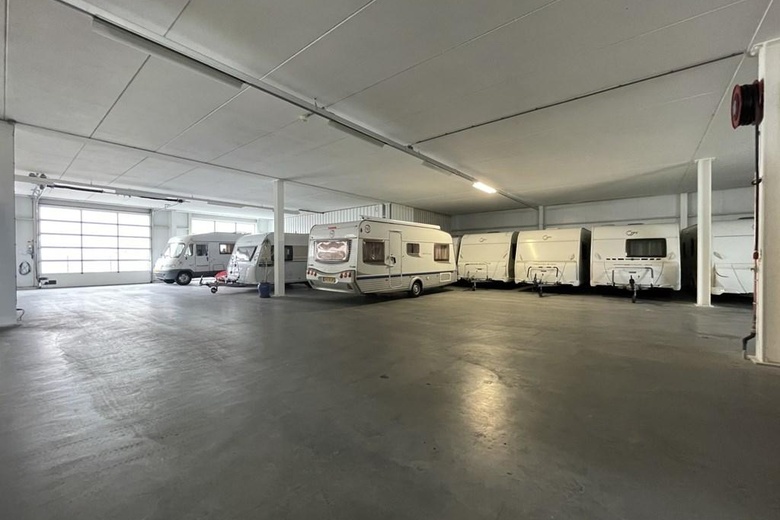 BedrijfsruimteaanLegmeerdijk 169 A<br/> inAalsmeer