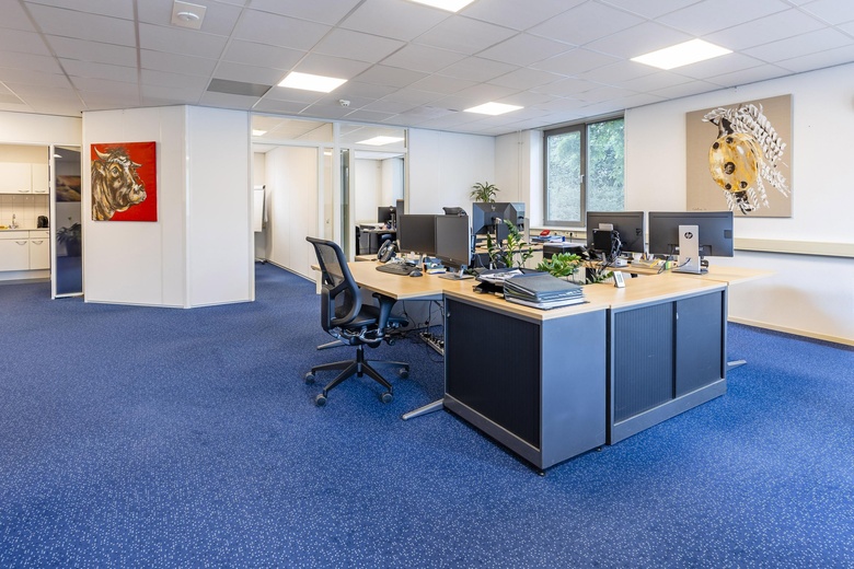 KantoorruimteaanHuizermaatweg 352<br/> inHuizen KantoorruimteaanHuizermaatweg 352<br/> inHuizen