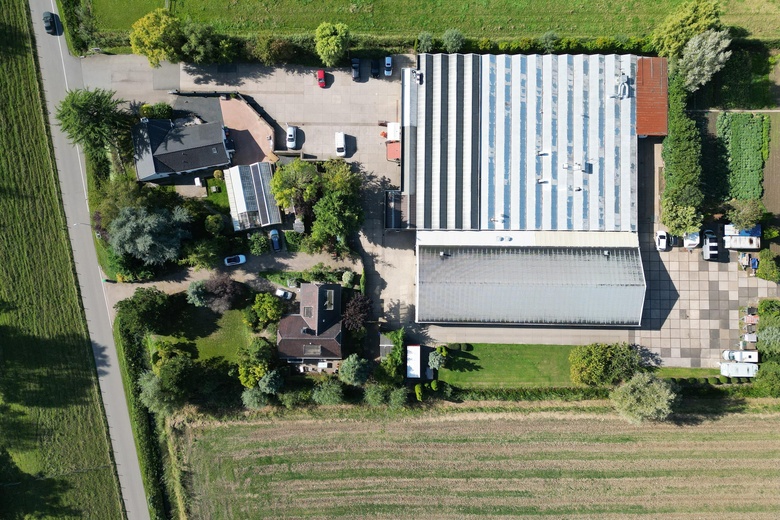 BedrijfsruimteaanAlbrandswaardsedijk 177<br/> inPoortugaal