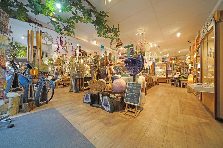 WinkelruimteaanZadelmakerstraat 8<br/> inAlmere WinkelruimteaanZadelmakerstraat 8<br/> inAlmere