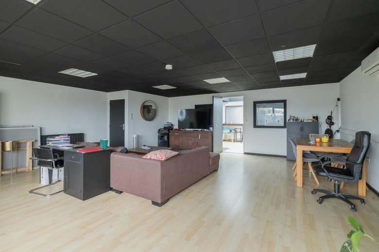 BedrijfsruimteaanFlevoweg 12 E<br/> inLeiden