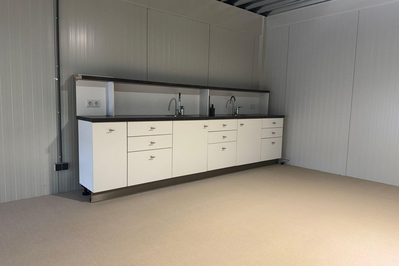 BedrijfsruimteaanUsselerhalte 144<br/> inEnschede