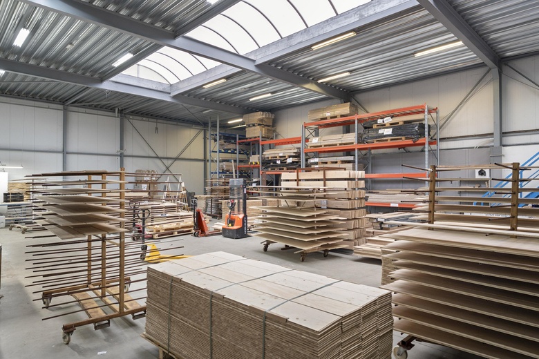 BedrijfsruimteaanWeerterveld 13<br/> inMeerssen