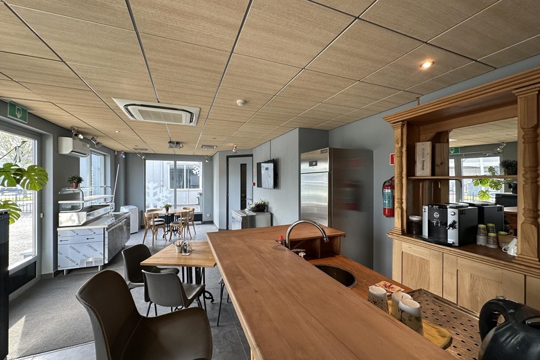 KantoorruimteaanTransportstraat 14<br/> inGiessen KantoorruimteaanTransportstraat 14<br/> inGiessen