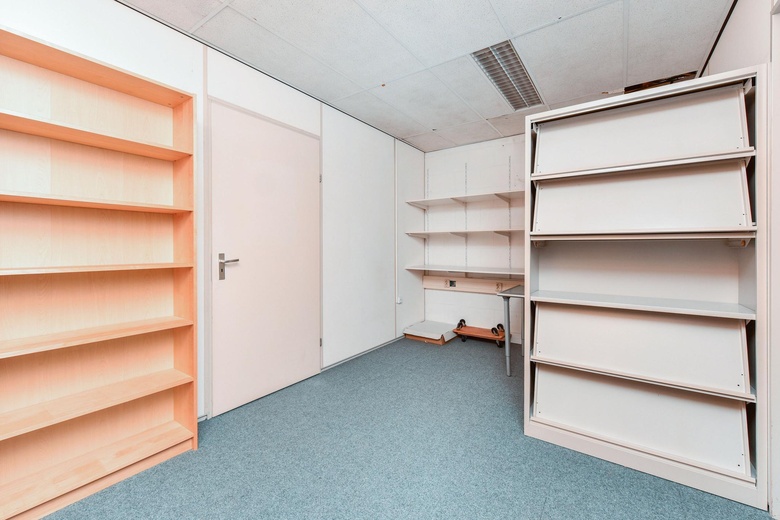 KantoorruimteaanEendrachtstraat 31<br/> inTerschuur KantoorruimteaanEendrachtstraat 31<br/> inTerschuur