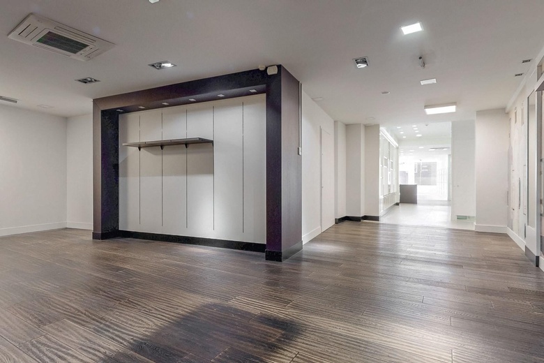 WinkelruimteaanLuifelstraat 40<br/> inRoermond WinkelruimteaanLuifelstraat 40<br/> inRoermond