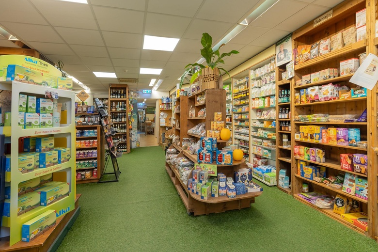 WinkelruimteaanHoofdstraat 206<br/> inSassenheim