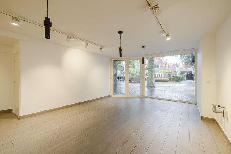 WinkelruimteaanBinnenweg 143<br/> inHeemstede