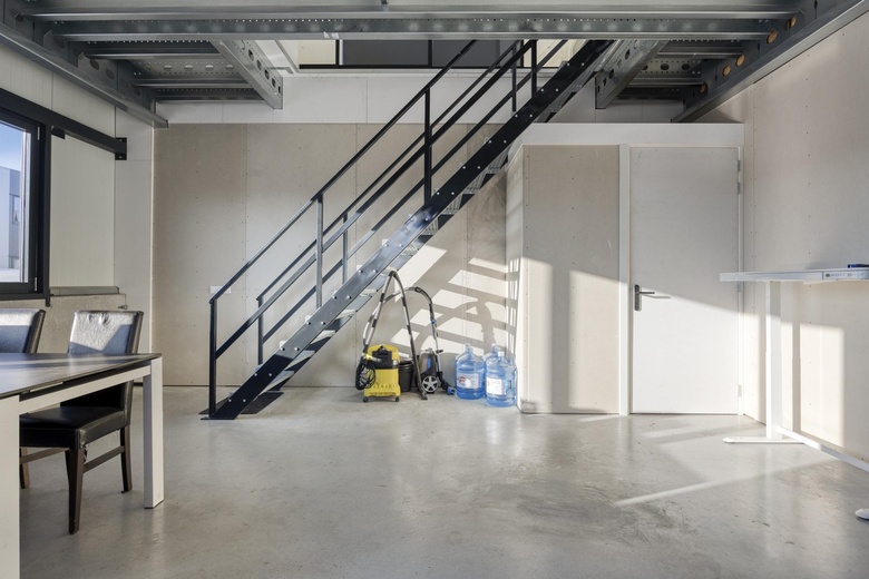 BedrijfsruimteaanMarconiweg 8 b<br/> inTholen