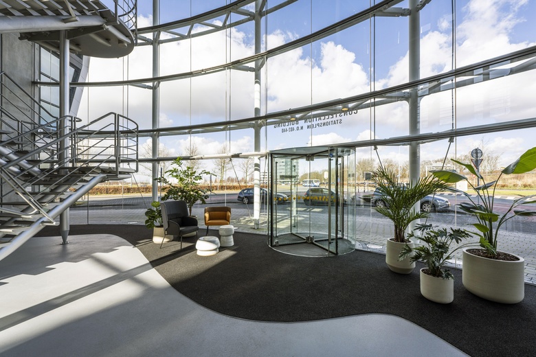 KantoorruimteaanStationsplein-NO 402- 412<br/> inSchiphol KantoorruimteaanStationsplein-NO 402- 412<br/> inSchiphol