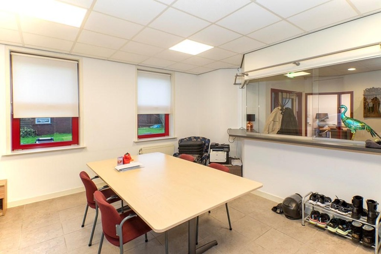 KantoorruimteaanSpoorlaan 31 A<br/> inVinkeveen KantoorruimteaanSpoorlaan 31 A<br/> inVinkeveen