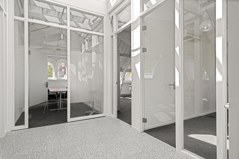 KantoorruimteaanArnhemsestraatweg 8<br/> inVelp