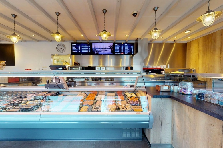 HorecaaanSaturnusstraat 28<br/> inVolendam HorecaaanSaturnusstraat 28<br/> inVolendam