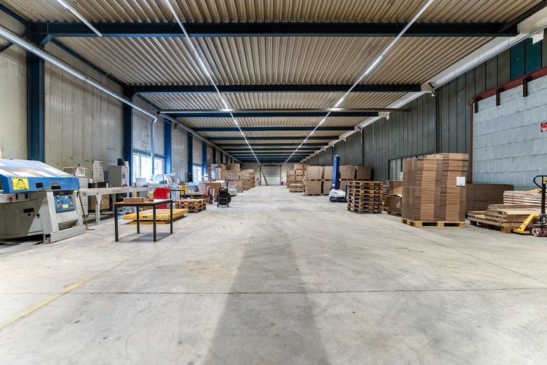 BedrijfsruimteaanGulberg 22<br/> inNuenen BedrijfsruimteaanGulberg 22<br/> inNuenen