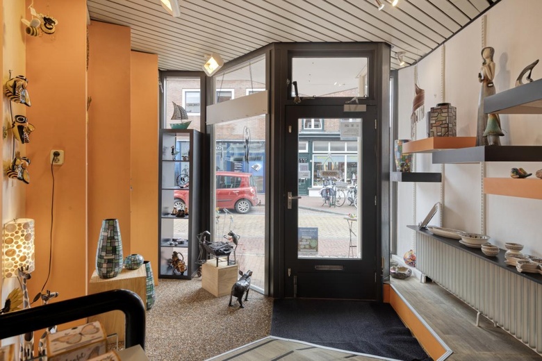 WinkelruimteaanKaaistraat 25<br/> inSteenbergen WinkelruimteaanKaaistraat 25<br/> inSteenbergen