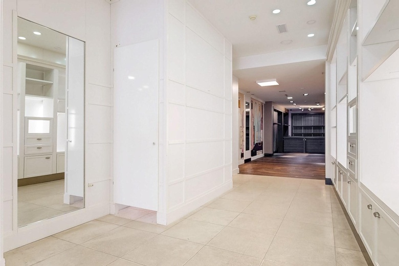 WinkelruimteaanLuifelstraat 40<br/> inRoermond WinkelruimteaanLuifelstraat 40<br/> inRoermond