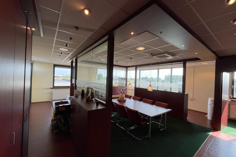 BedrijfsruimteaanBuskesdries 5<br/> inAndelst BedrijfsruimteaanBuskesdries 5<br/> inAndelst
