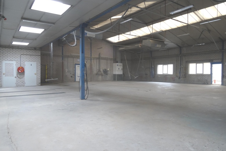 BedrijfsruimteaanBosstraat 2 e<br/> inGrathem